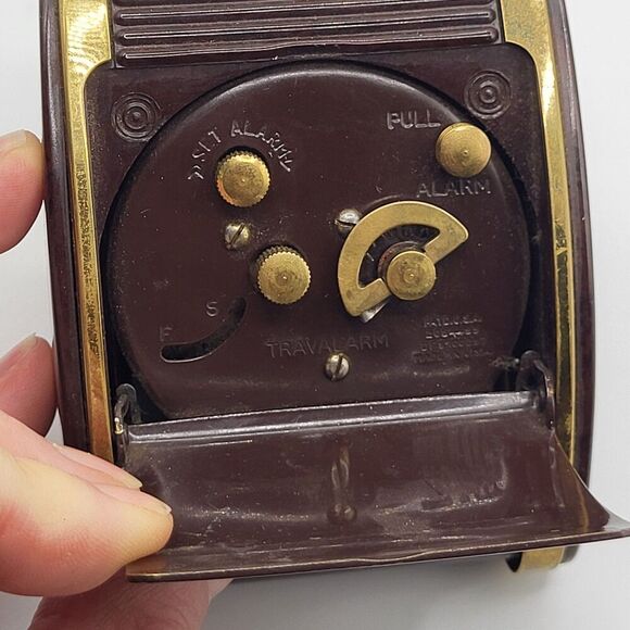 Vtg Westclox Keywound Travel Alarm Clock Roll Top Art Deco For Parts - Picture 7 of 8